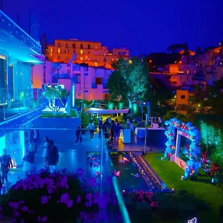 Nbh Posillipo 别墅
